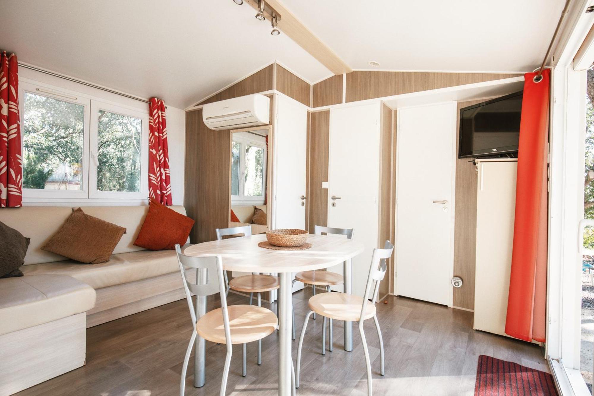 Hostal Rural Can Pau Cantallops Room photo